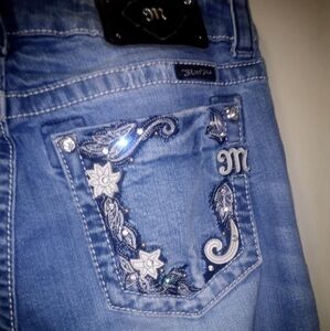 Miss Me Jean capris Size 28
